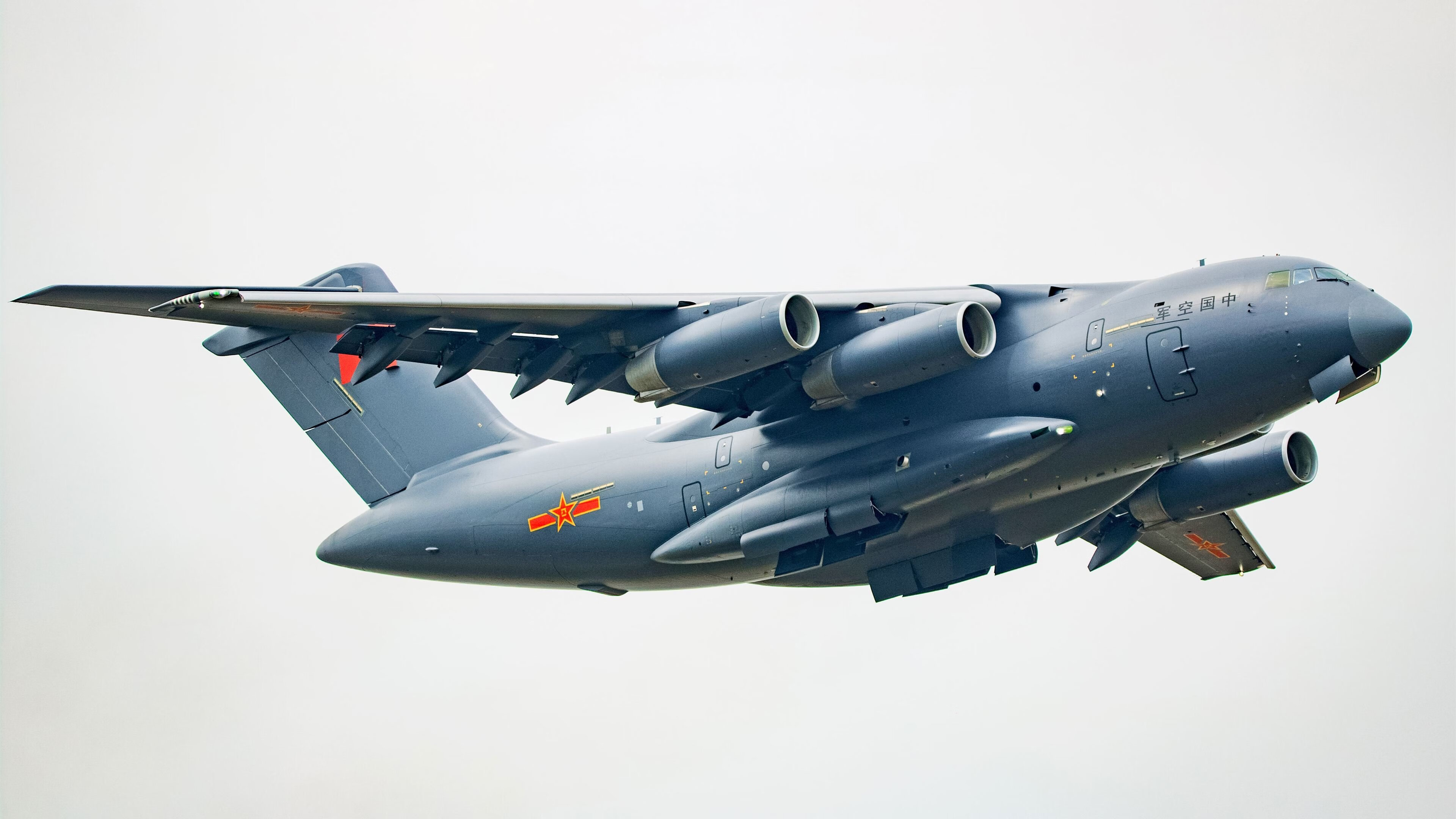 “意甲追分激战正酣，冠军悬念仍未揭晓”，意甲经典比赛